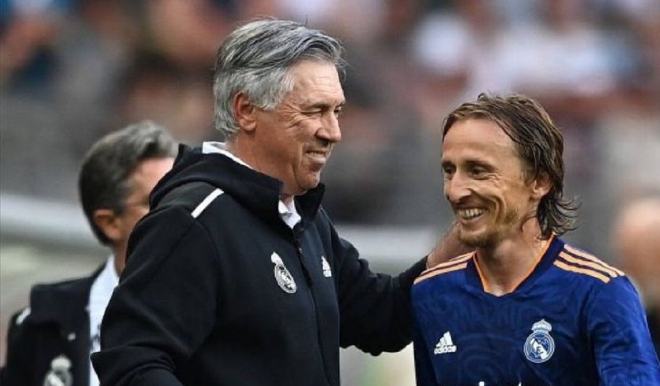 行的滑雪 行的滑雪