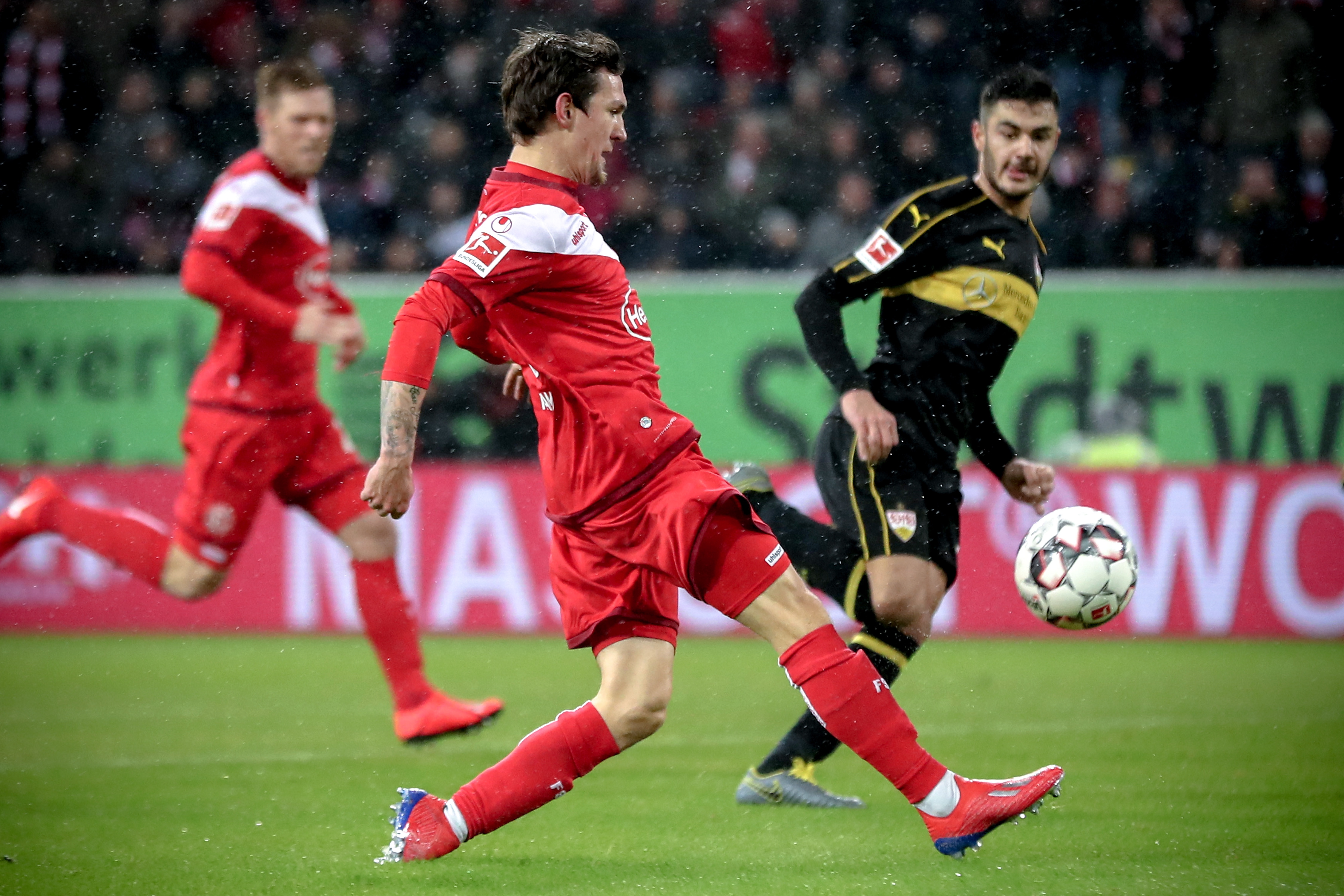 格德斯以出 格德斯以出