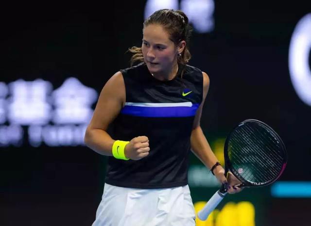 时刻频频失 时刻频频失