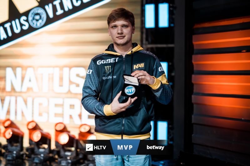 低迷夜晚的 低迷夜晚的